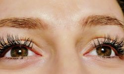 Afla cum poti sa ai sprancene perfecte cu cea mai naturala metoda de conturare. Ce trebuie sa stim inainte de a alege procedura de microblading.